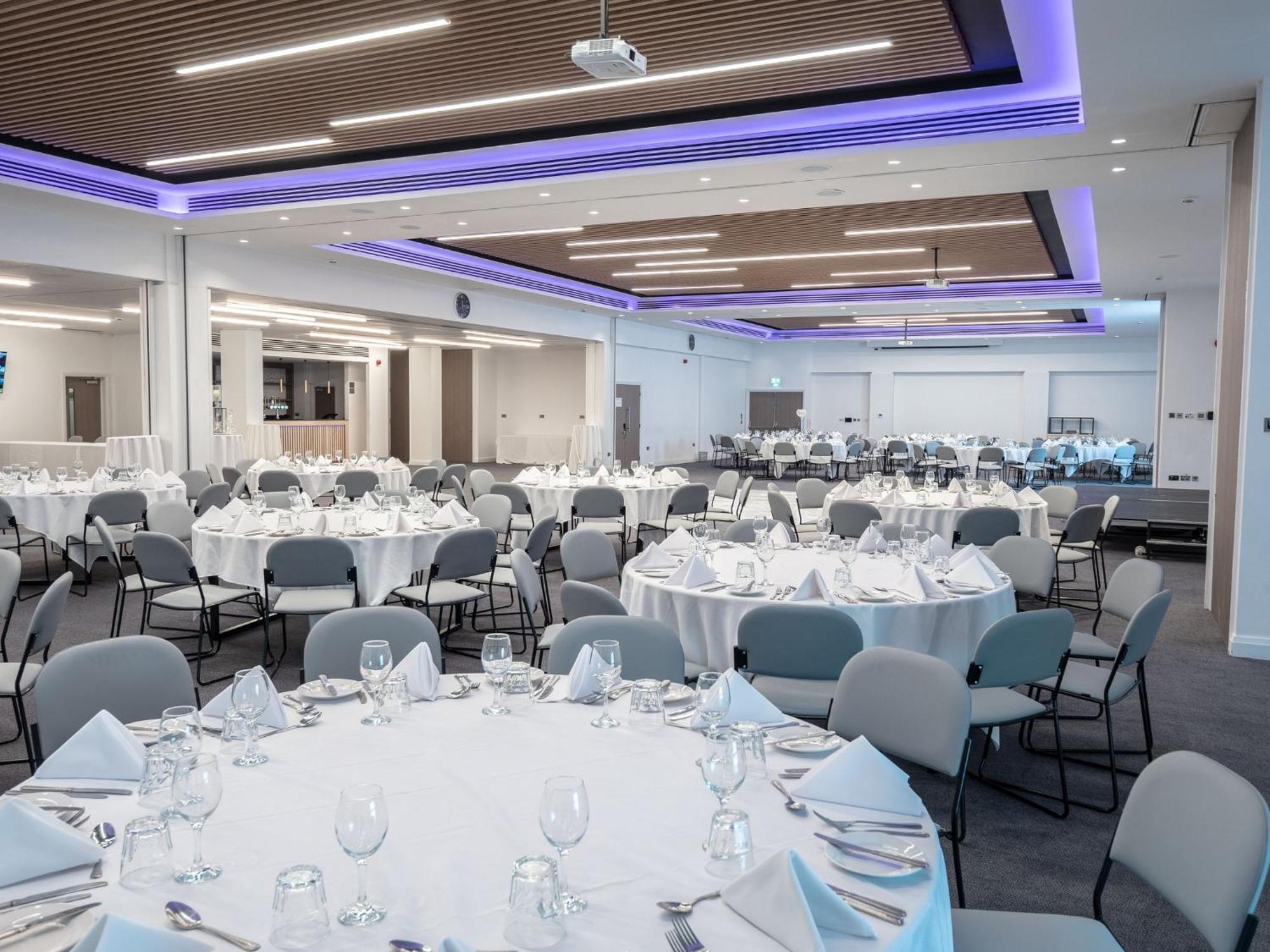 ביקנהיל Holiday Inn Birmingham Airport - Nec By Ihg מראה חיצוני תמונה
